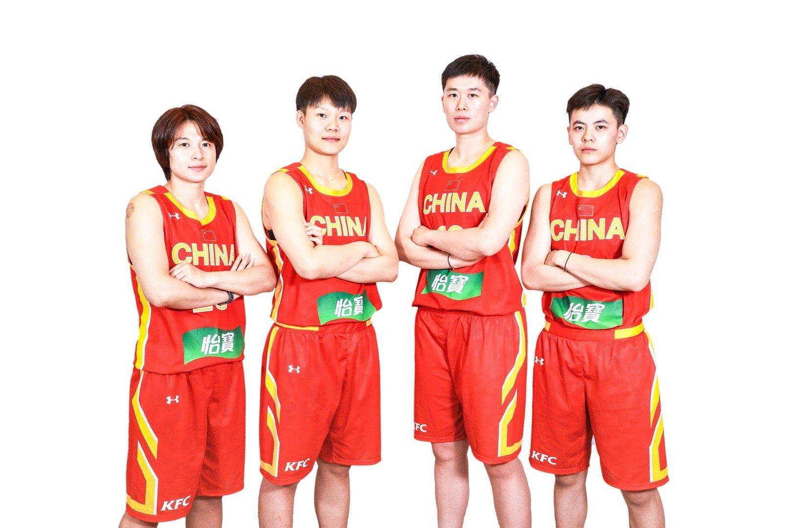 中国女子三人篮球拿下铜牌！当她们帅起来,真没男孩什么事
