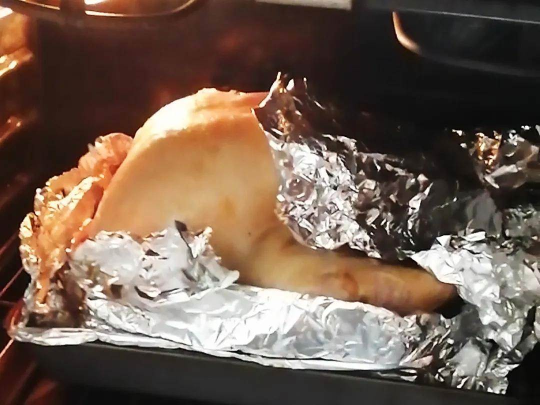 烤火鸡方法(烤火鸡的做法)
