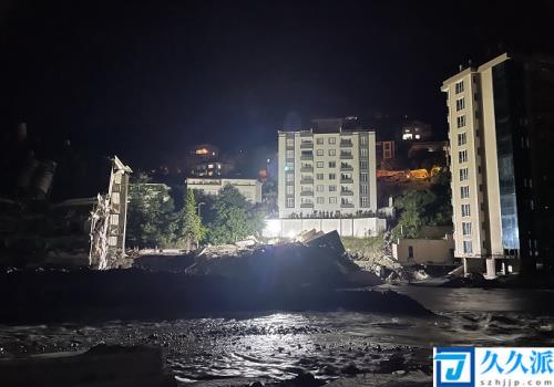 土耳其黑海地区洪灾遇难人数升至38人