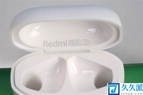 Redmi首款半入耳式耳机图赏：首发仅159元/续航20小时