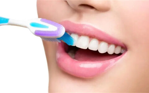 刷牙后还需用牙线清洁牙齿吗，刷牙的好处有哪些