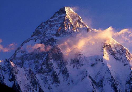 世界上最高的十座山峰大全(世界第二大高峰是哪个)