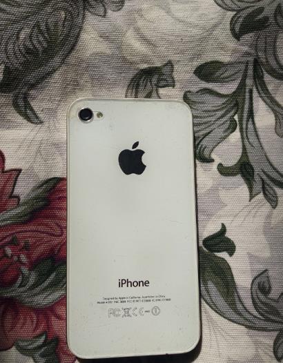 iphone4多少钱一台（2011年苹果4价格）