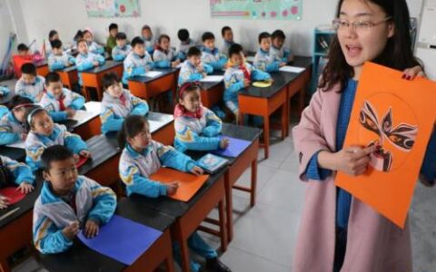 我，深圳小学的老师，有编制，晒出真实年收入，透露工作经历