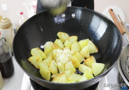 土豆的花式吃法(土豆怎么做好吃又简单)