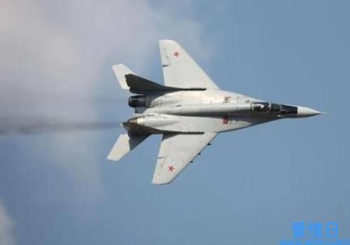 为什么有人认为俄罗斯的战斗机皮实耐用(中国战斗机的发动机还用俄罗斯的吗)