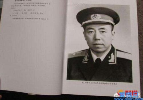 王素毅后台，出生在内蒙古的名人、思想家、政治家和明星有哪些