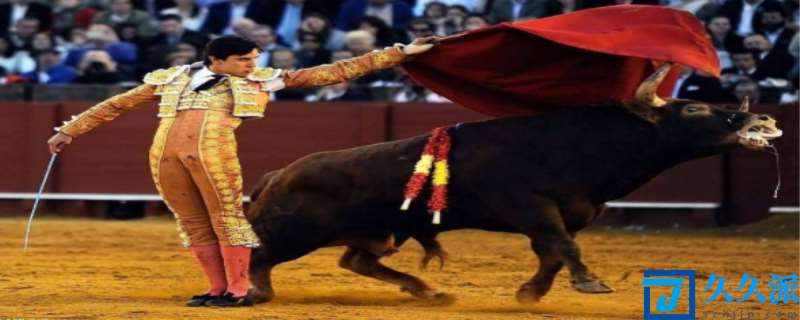 西班牙斗牛为什么要把牛杀死西班牙斗牛为什么用红色布
