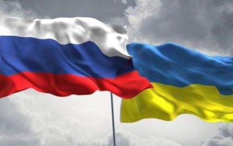 俄罗斯和乌克兰冲突的原因(俄罗斯和乌克兰的矛盾冲突究竟是什么原因)